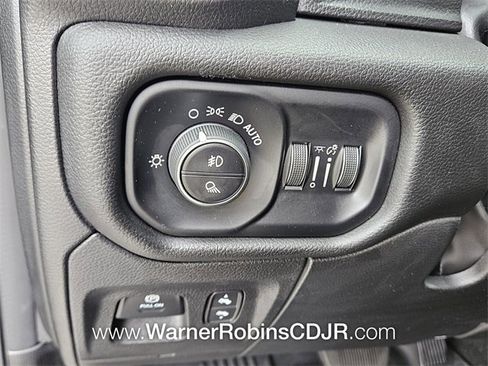 Used 2024 RAM 1500 Laramie image 31