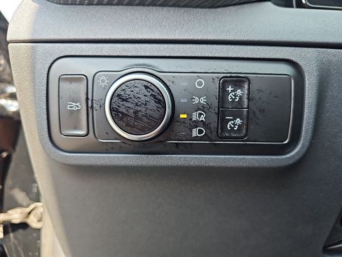 Used 2024 Ford Mustang GT RWD image 27