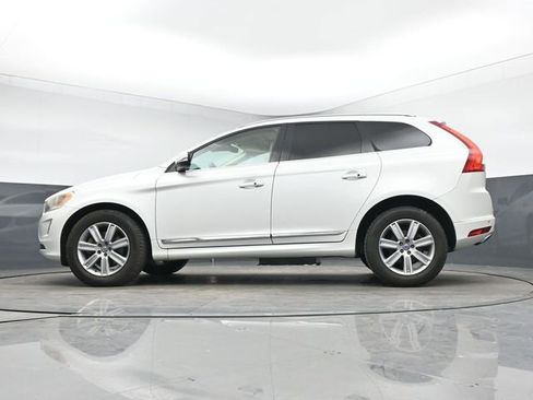 Used 2016 Volvo XC60 T6 w/ Proximity Package image 13