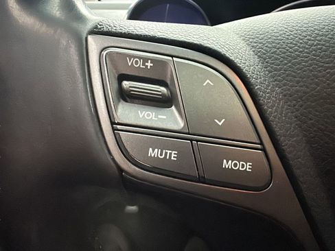 Used 2014 Hyundai Santa Fe Sport 2.0T w/ Technology Package 05 image 21