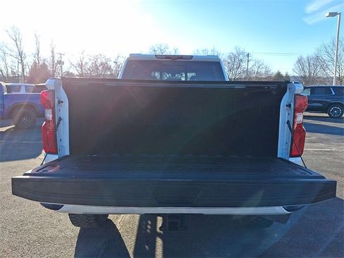 Used 2023 Chevrolet Silverado 3500 High Country w/ Z71 Off-Road Package image 26