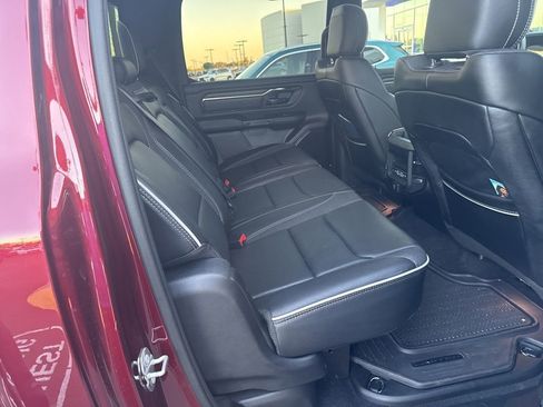 Used 2025 RAM 1500 Limited AWD/4WD image 7