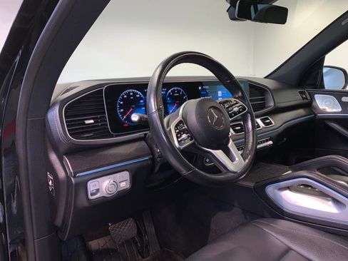 Used 2022 Mercedes-Benz GLS 450 4MATIC image 16