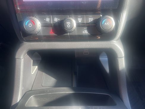 New 2025 Ford Ranger Lariat w/ Trailer Tow Package image 31