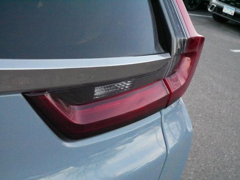 Used 2021 Honda CR-V Touring image 17