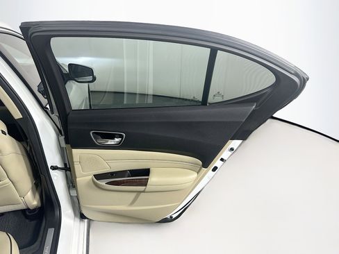 Used 2018 Acura TLX V6 w/ Technology Package image 29