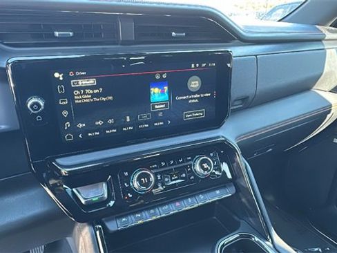 Used 2022 GMC Sierra 1500 AT4 w/ Technology Package image 28