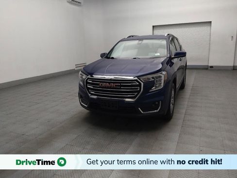 Used 2022 GMC Terrain SLT w/ Tech Package image 1