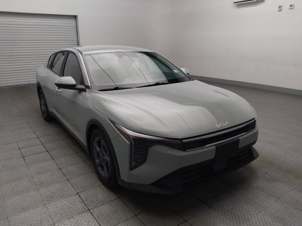 Used 2025 Kia K4 FWD image 13