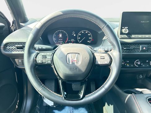 Certified 2025 Honda HR-V Sport image 16