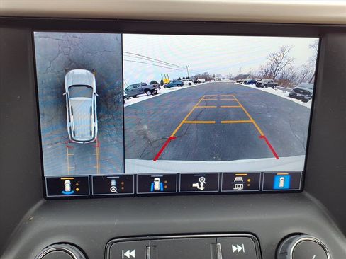 Used 2023 GMC Acadia Denali w/ Denali Technology Package image 15