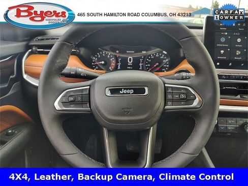 Used 2025 Jeep Compass Limited image 16