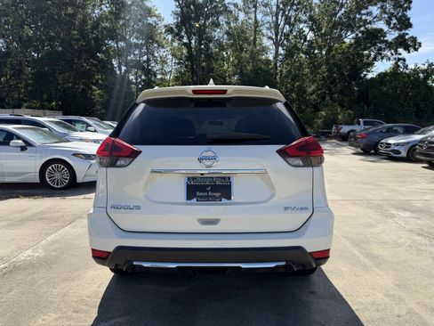 Used 2018 Nissan Rogue SV AWD/4WD image 20