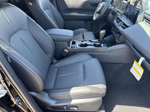 New 2026 Subaru Outback Wilderness AWD/4WD image 8