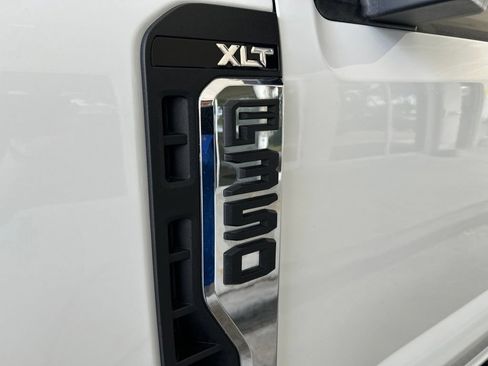 Used 2025 Ford F350 XLT w/ FX4 Off-Road Package AWD/4WD image 14
