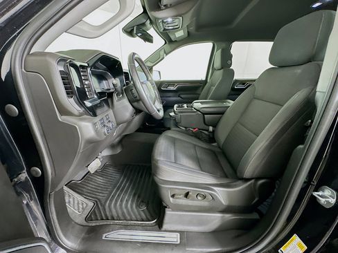 Used 2022 Chevrolet Silverado 1500 LT image 13