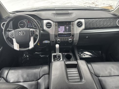 Used 2014 Toyota Tundra Platinum image 17