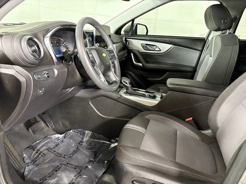 Used 2024 Chevrolet Blazer LT w/ Convenience Package FWD image 24