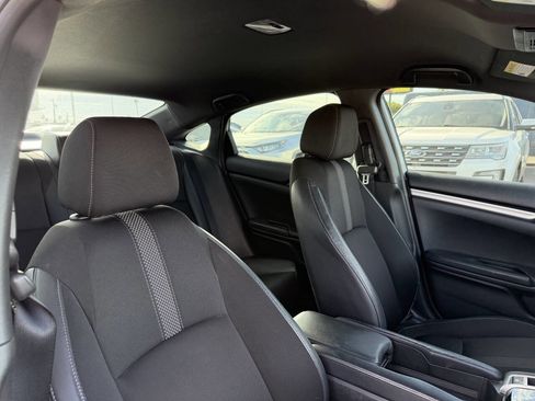 Used 2020 Honda Civic Sport image 28