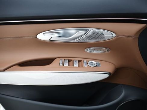 New 2026 Genesis GV70 2.5T Advanced AWD/4WD image 17