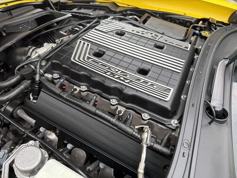 Used 2017 Chevrolet Corvette Z06 RWD image 15