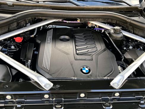 Used 2023 BMW X5 sDrive40i w/ M Sport Package RWD image 35
