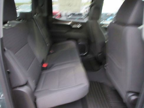 New 2026 Chevrolet Silverado 1500 LT image 18