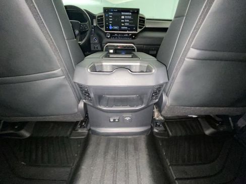 Used 2023 Toyota Tundra Limited AWD/4WD image 30