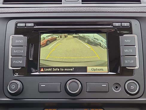 Used 2015 Volkswagen Jetta SE image 23