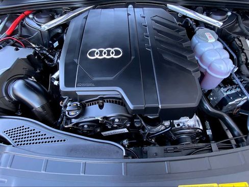 Used 2024 Audi A4 2.0T Premium Plus image 32