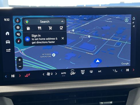 Used 2025 Ford Explorer Active image 18