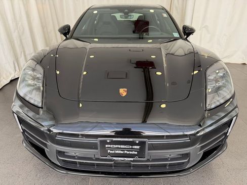 Certified 2025 Porsche Panamera 4 AWD/4WD image 6