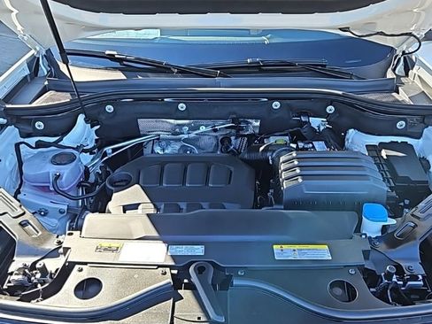 New 2026 Volkswagen Atlas Cross Sport SE AWD/4WD image 10