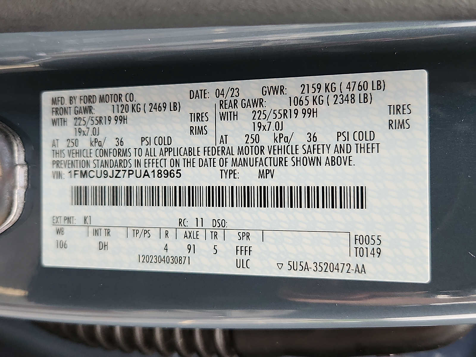 Used 2023 Ford Escape Platinum w/ Premium Technology Package AWD/4WD image 26