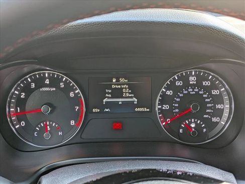 Used 2022 Kia Forte GT image 11