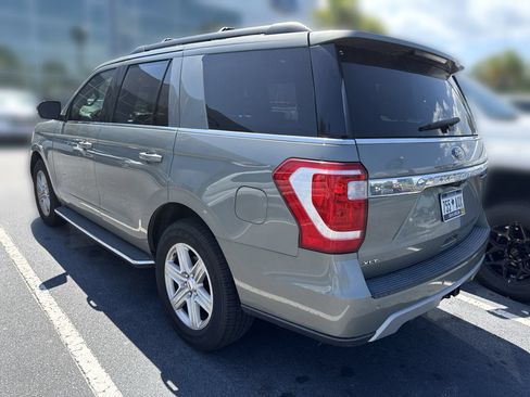 Used 2019 Ford Expedition XLT w/ Equipment Group 202A RWD image 5