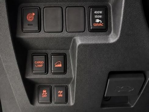 Used 2024 Nissan Frontier PRO-4X w/ Pro Convenience Package AWD/4WD image 39