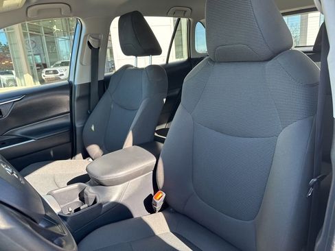 Certified 2025 Toyota RAV4 LE image 15