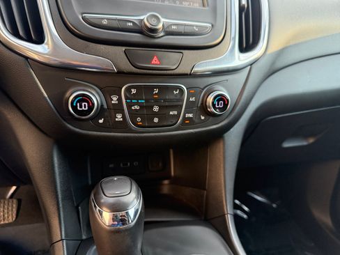 Used 2019 Chevrolet Equinox LT AWD/4WD image 21