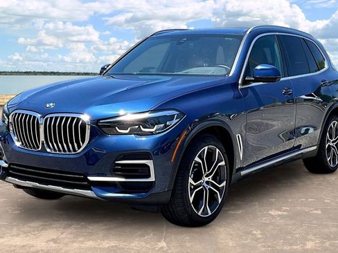 Used 2023 BMW X5 sDrive40i w/ Premium Package RWD image 1