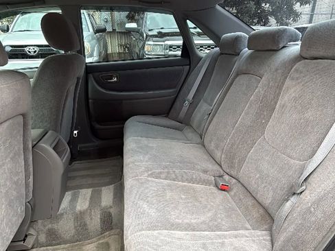 Used 2000 Toyota Avalon XL image 15