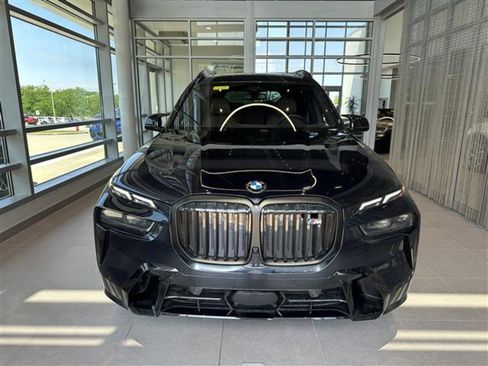 New 2025 BMW X7 M60i image 2