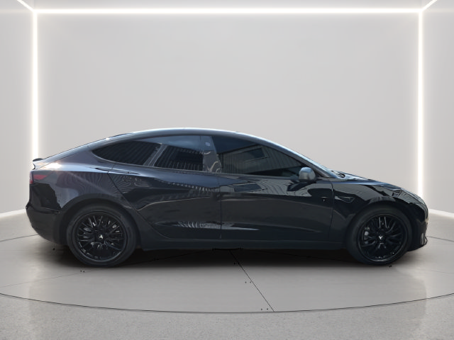 Used 2023 Tesla Model 3 Standard Range RWD image 13