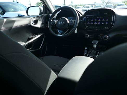 Used 2023 Kia Soul S image 52