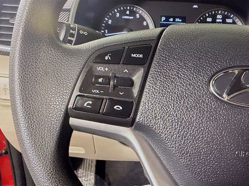 Used 2021 Hyundai Tucson SE image 14