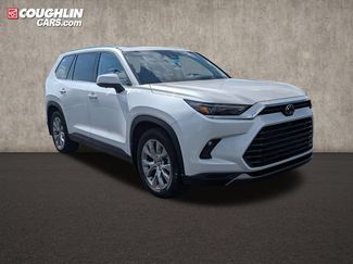Used 2026 Toyota Grand Highlander AWD Hybrid 360° Tour