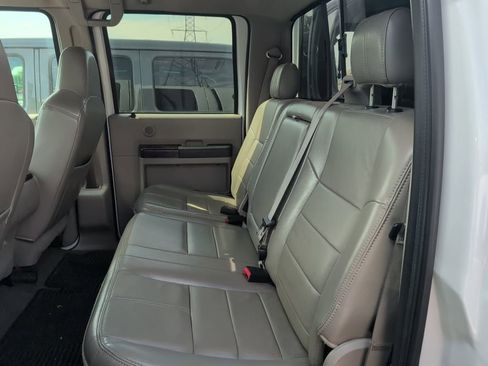 Used 2009 Ford F250 Lariat image 8