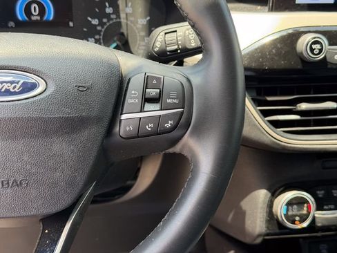 Used 2021 Ford Escape SE w/ Convenience Package FWD image 11