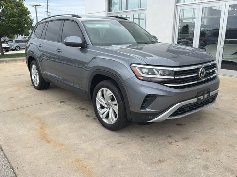 Used 2023 Volkswagen Atlas SE AWD/4WD image 1