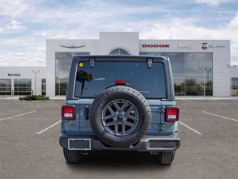 Certified 2026 Jeep Wrangler Unlimited Sport AWD/4WD image 4